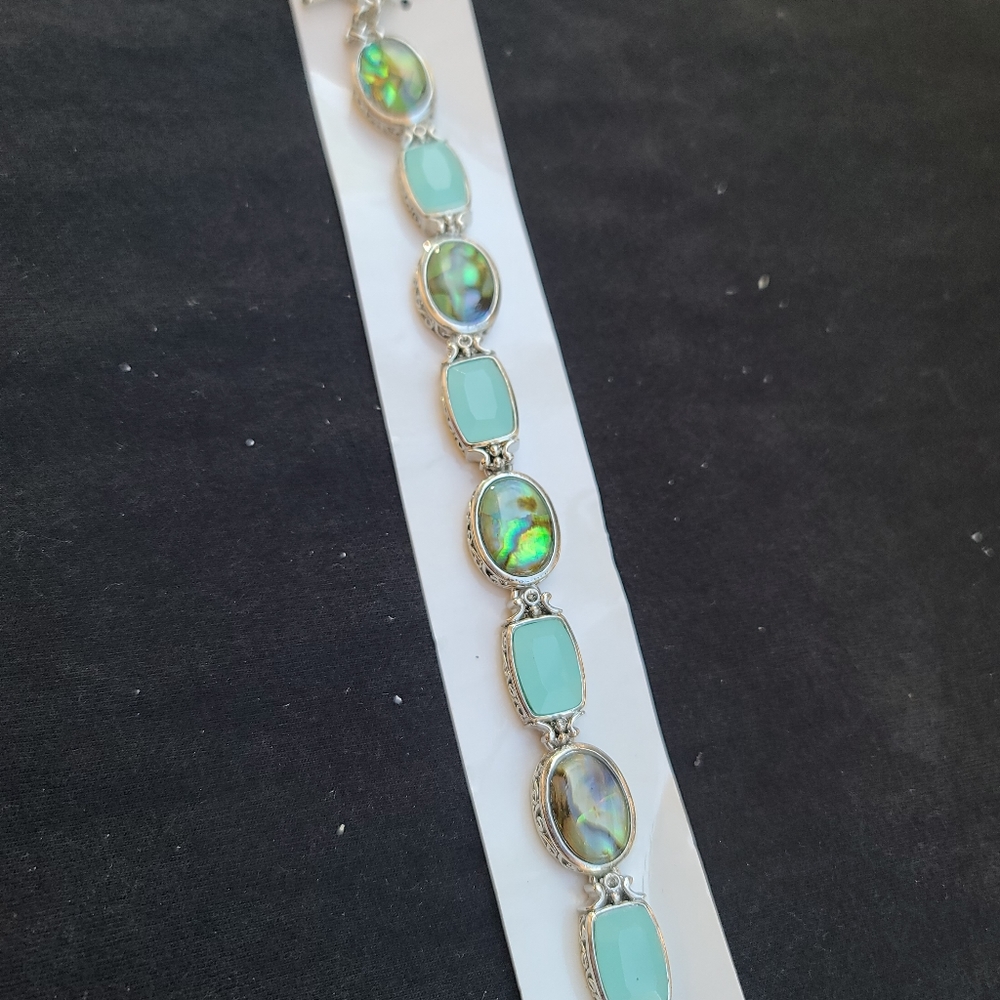 Bracelet - Picture 2 of 2